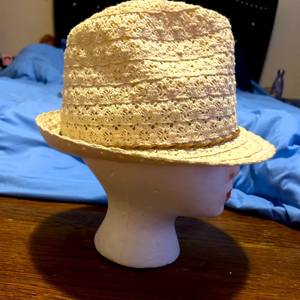 Travel hat